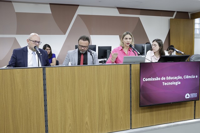 Comissão de Educação, Ciência e Tecnologia - análise de proposições