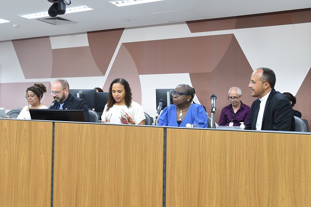 Comissão de Participação Popular - debate sobre a Campanha da Fraternidade 2024