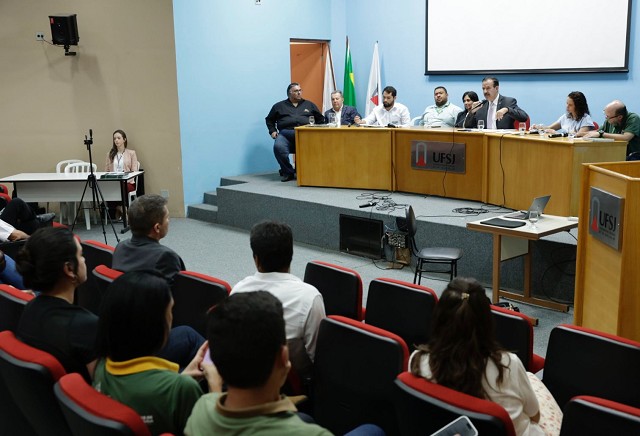 Comissão de Agropecuária e Agroindústria - debate sobre a importância do leite e dos derivados tipo A2