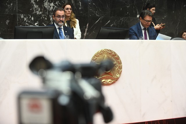 Reunião Extraordinária - noite - análise de proposições