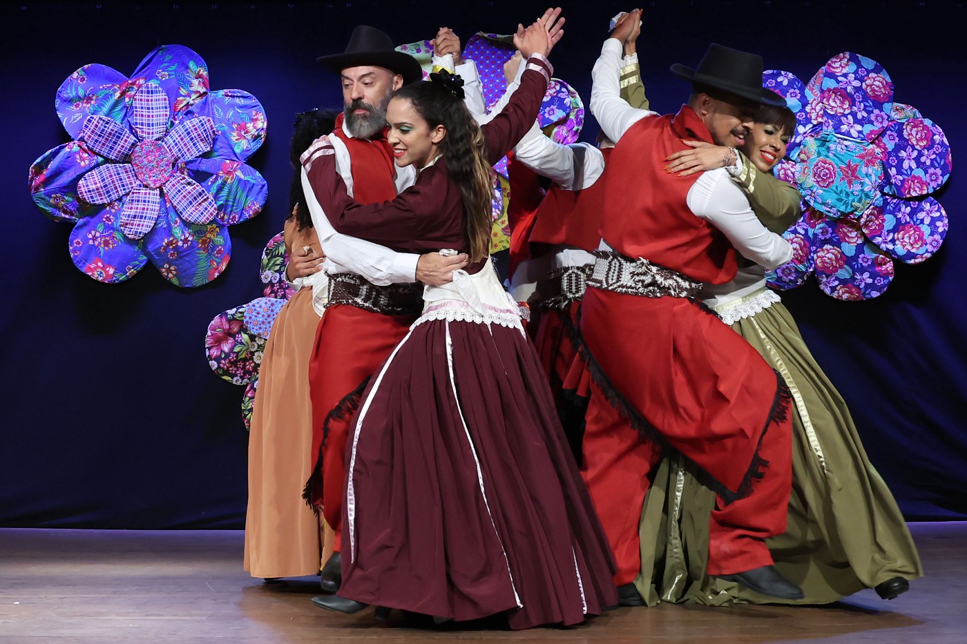 Projeto Zás 2025 - Grupo Guararás - Aquarela Brasileira