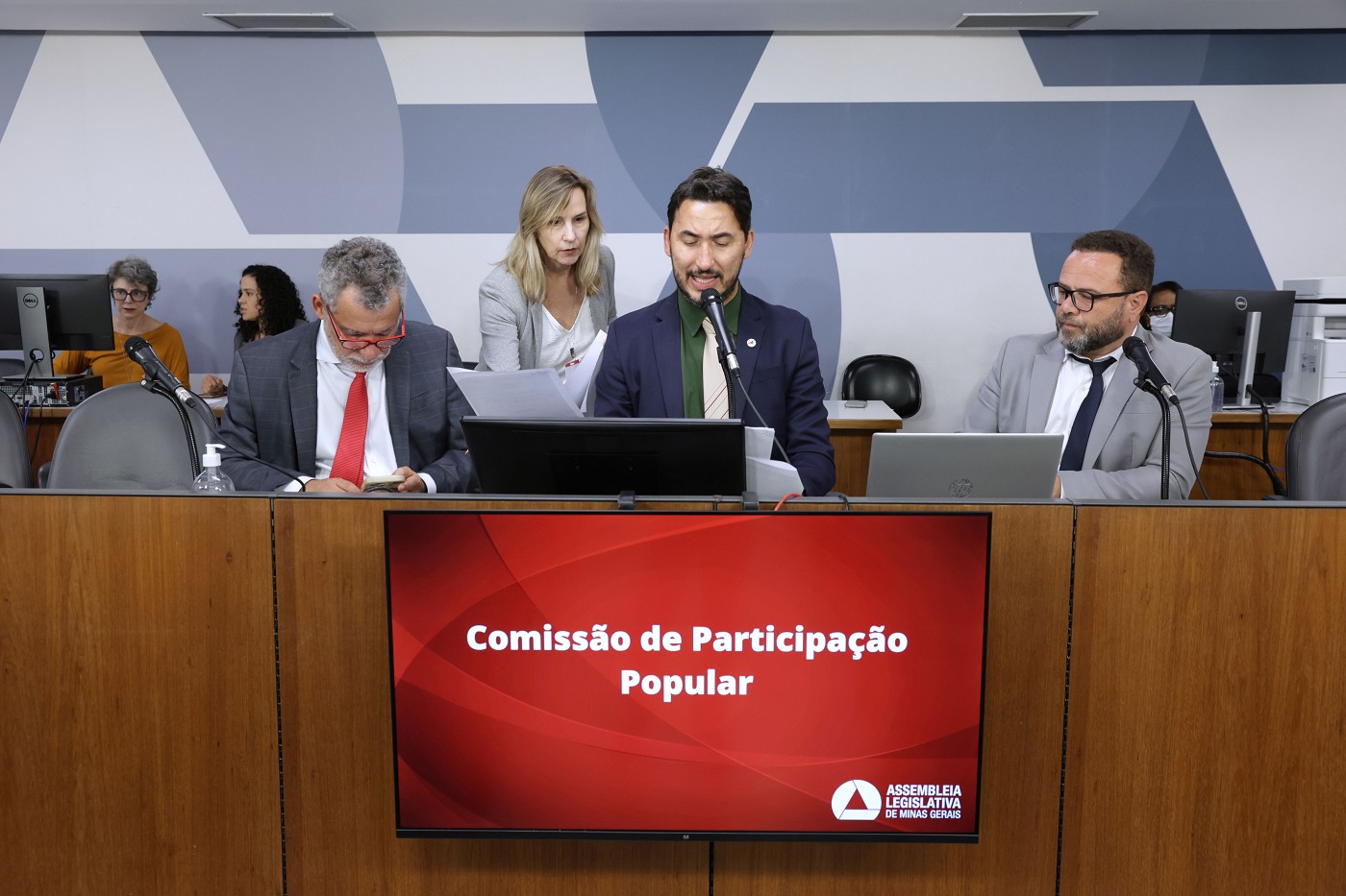 Comissão de Participação Popular - análise de proposições
