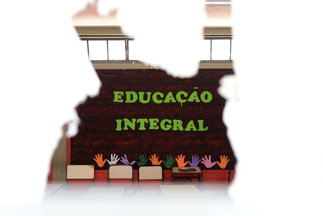 Comissão de Assuntos Municipais e Regionalização - visita a Escola Estadual dos Palmares, em Ibirité