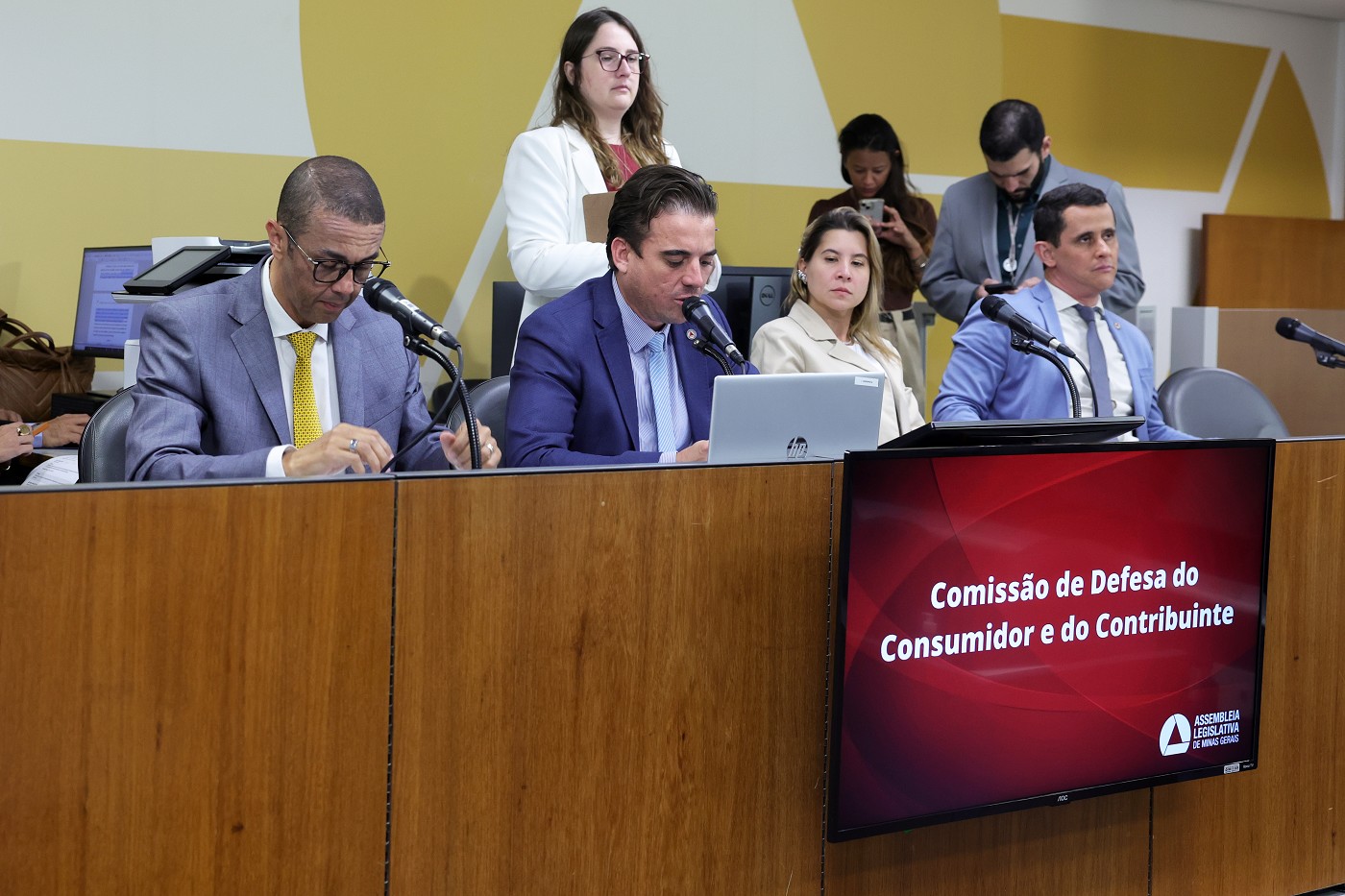 Comissão de Defesa do Consumidor e do Contribuinte - análise de proposições