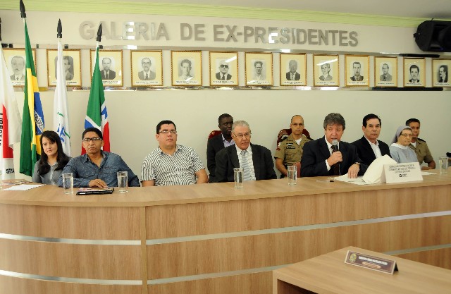 Comissão debateu o impacto da propaganda no consumo de bebidas alcoólicas e a necessidade de adequação de lei federal sobre o assunto