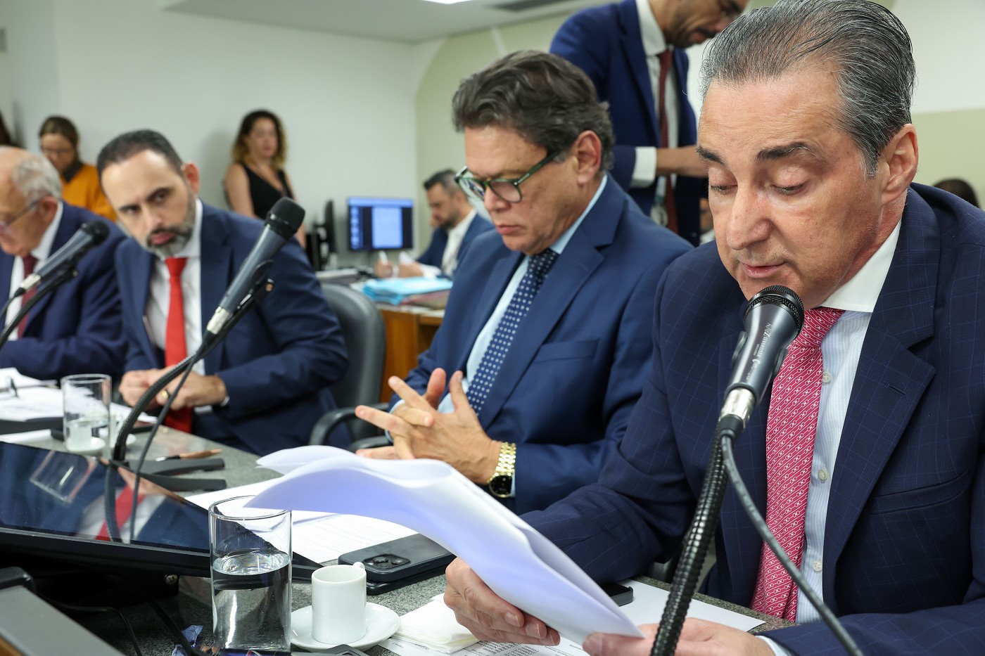 Comissão de Fiscalização Financeira e Orçamentária - análise de proposições