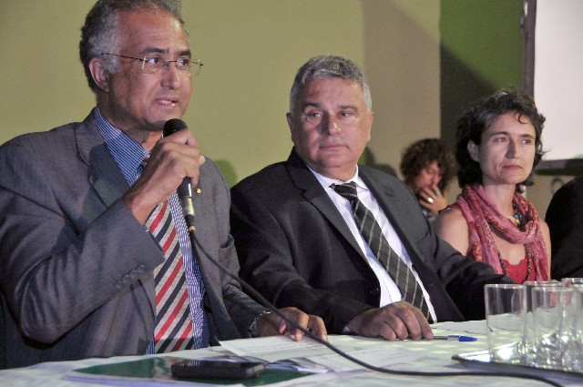 Deputados Célio Moreira e Ivair Nogueira e a vereadora Adriana Lara