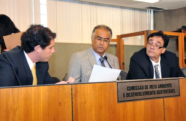 Comissão aprova três requerimentos em reunião nesta terça (27)