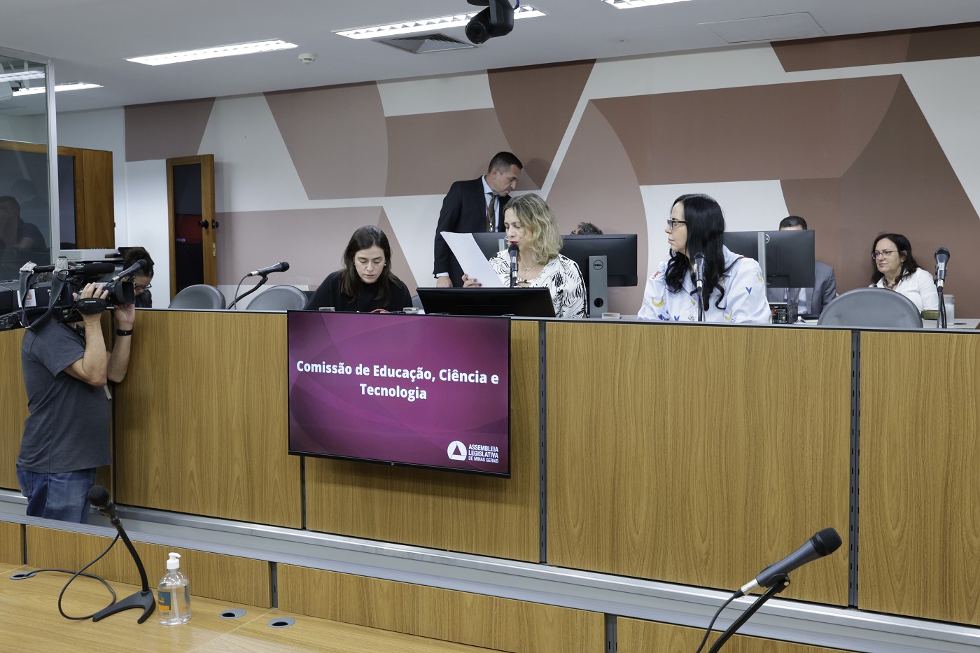 Comissão de Educação, Ciência e Tecnologia - análise de proposições (reunião das 09:00)