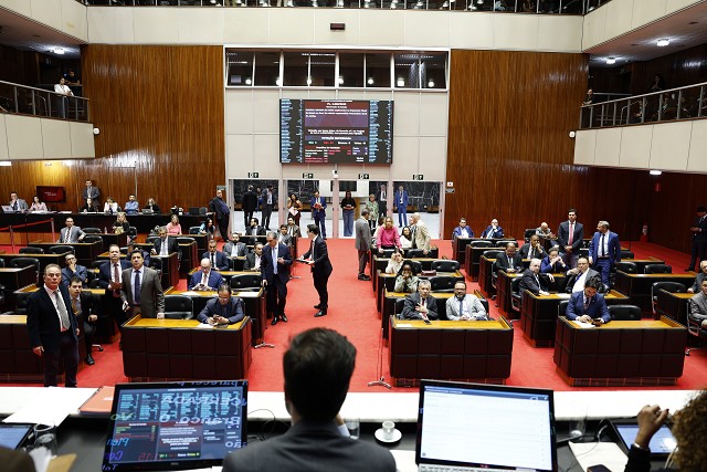 Reunião Extraordinária - manhã - análise de proposições