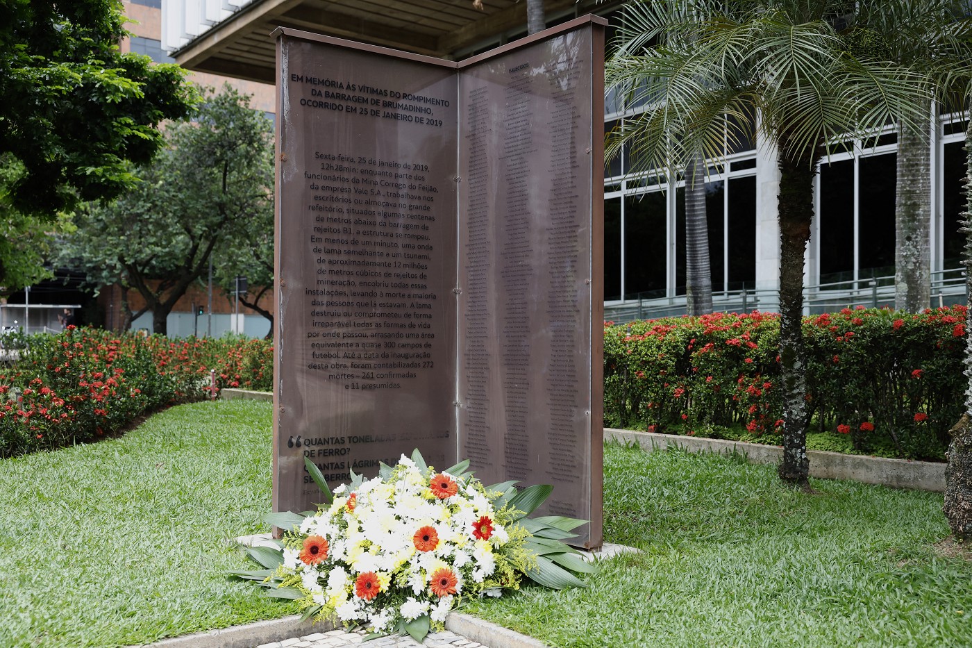 Homenagem às vítimas do rompimento da barragem em Brumadinho