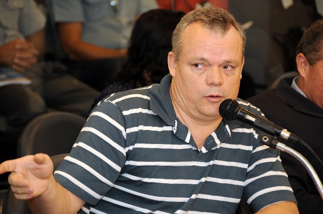 O sargento Pratti reclamou de operação realizada em sua coluna no HPM