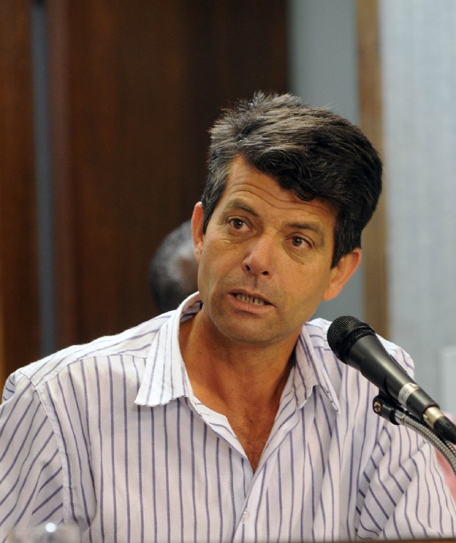 Comissão de Direitos Humanos - debate sobre a situação dos povos ciganos no Estado