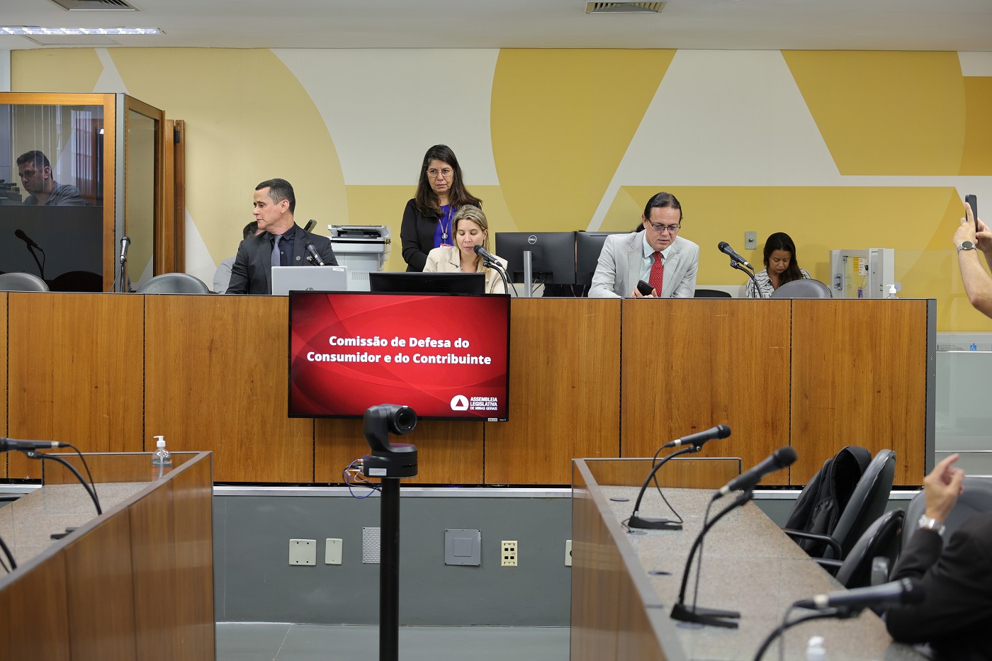 Comissão de Defesa do Consumidor e do Contribuinte - análise de proposições