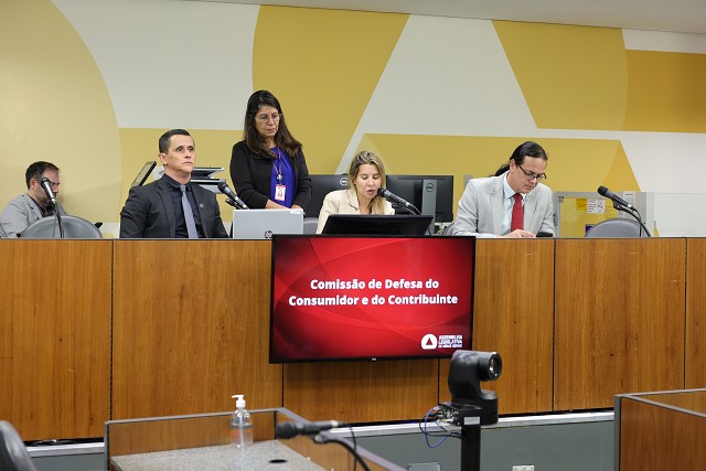 Comissão de Defesa do Consumidor e do Contribuinte - análise de proposições