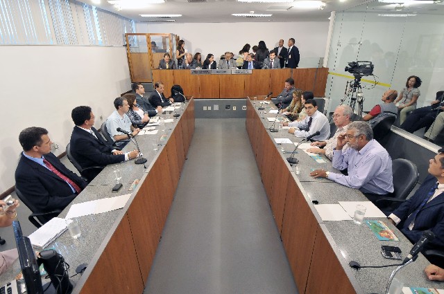 Deputados ouviram representantes do Governo do Estado, da empresa responsável pelo empreendimento e do Conselho Estadual de Política Ambiental