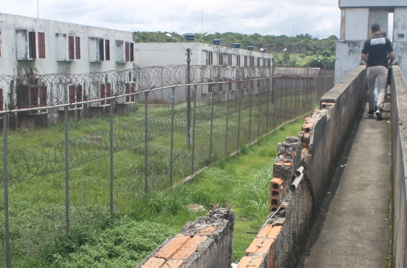 Infraestrutura precária do Presídio Antônio Dutra Ladeira
