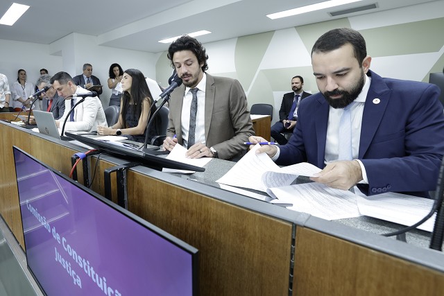 Comissão de Constituição e Justiça - análise de proposições