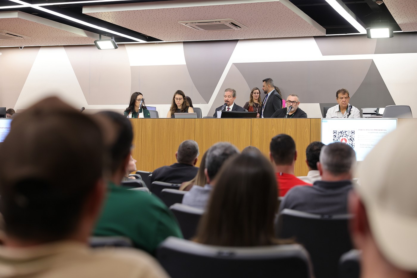 Comissão de Agropecuária e Agroindústria - debate sobre a importação de morango congelado