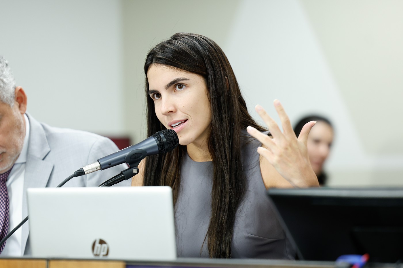 Comissão de Constituição e Justiça - análise de proposições