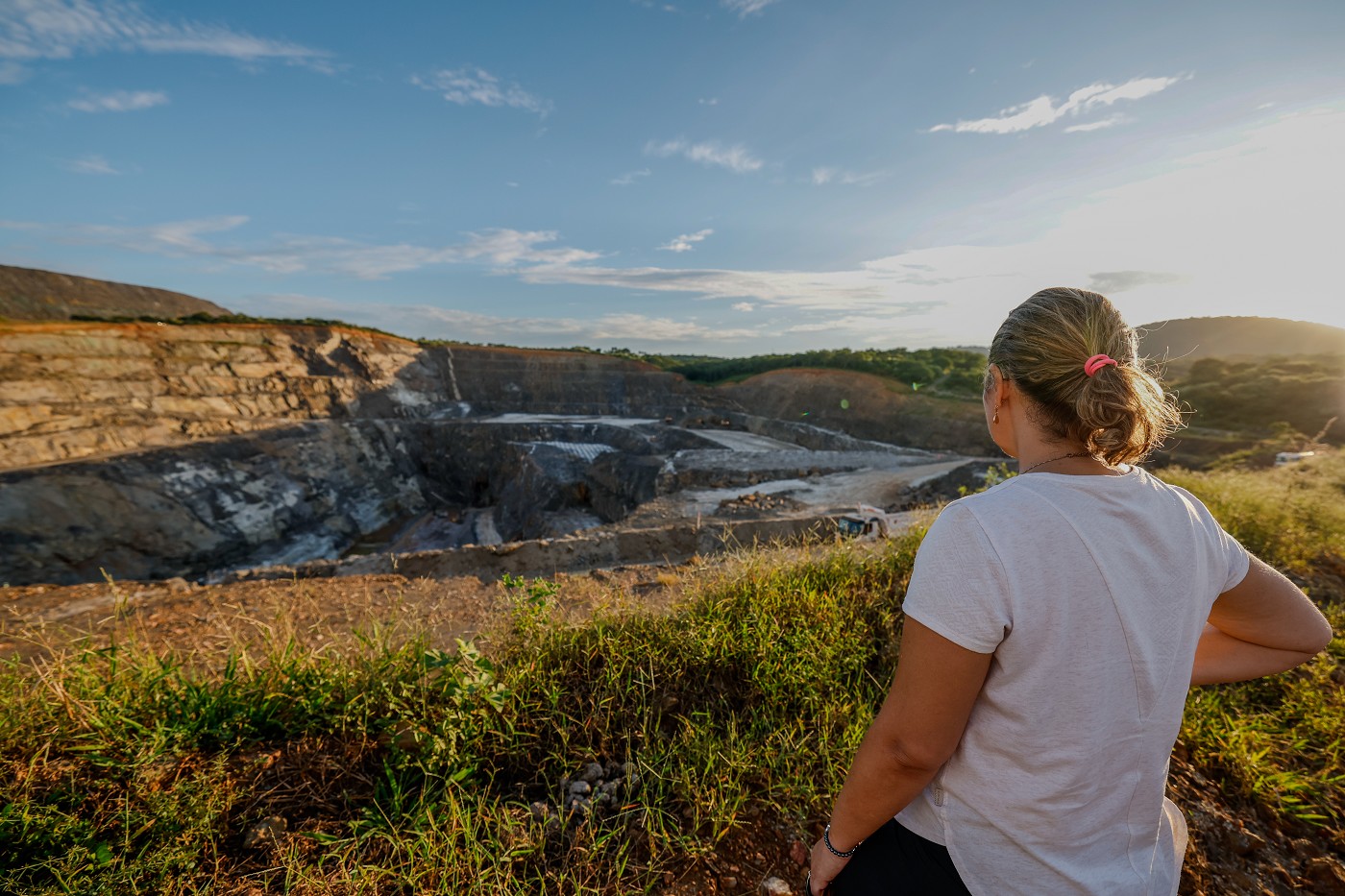 Comissão de Meio Ambiente e Desenvolvimento Sustentável - visita a complexo de mineração de lítio em Itinga