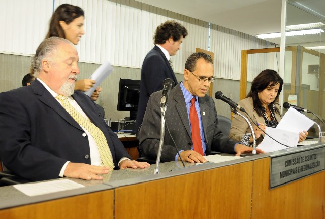 Deputados aprovam requerimento para visitar radar metereológico em Mateus Leme