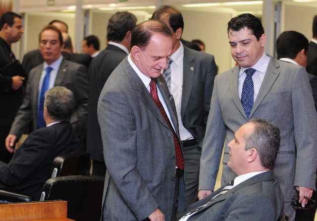 O projeto foi aprovado em 1º turno no Plenário, com 39 votos favoráveis