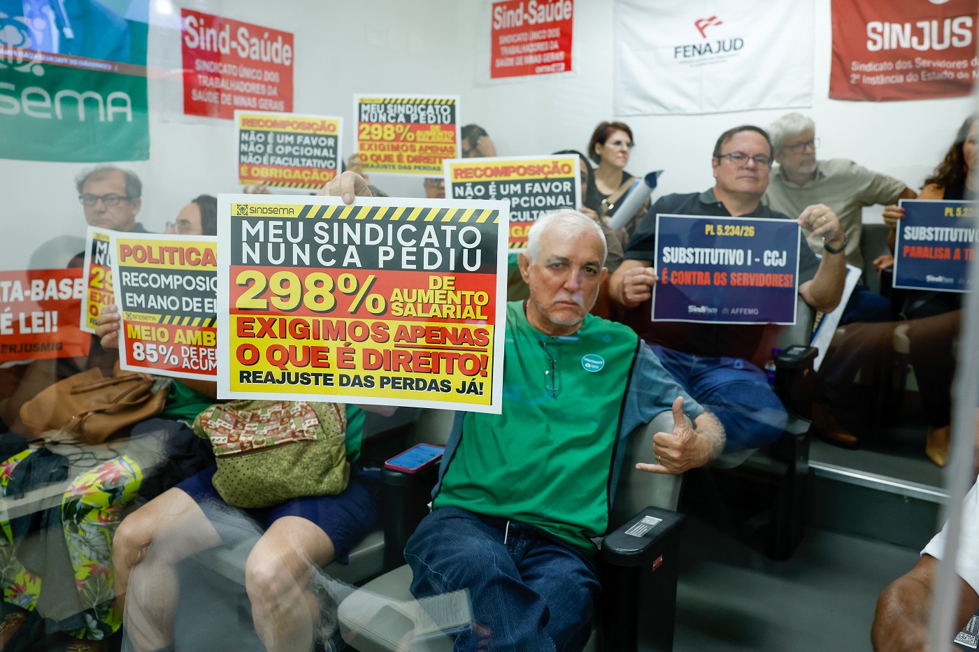 Comissão de Fiscalização Financeira e Orçamentária - análise de proposições