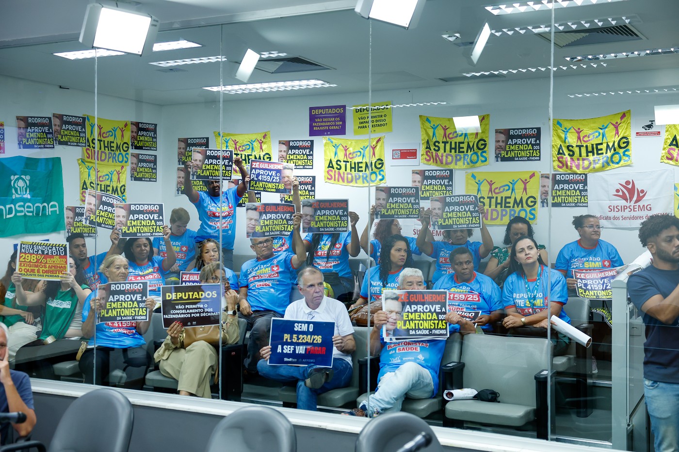 Comissão de Administração Pública - análise de proposições