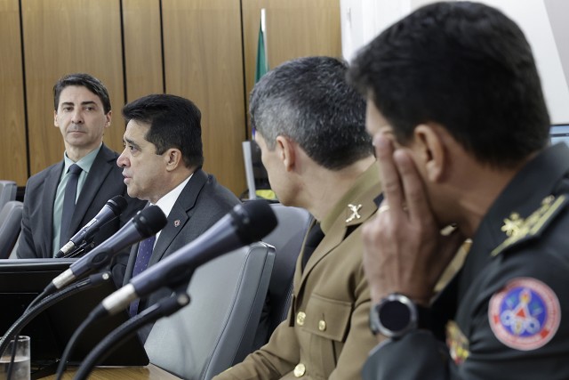 Comissão de Segurança Pública - debate sobre suspensão de isenção previdenciária a militares e pensionistas