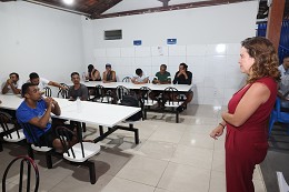 Comissão de Direitos Humanos - averigua o cumprimento de determinação do STF sobre a Política Nacional para a População em Situação de Rua em visita ao entro de Referência Especializado para População em Situação de Rua - Centro Pop - e ao Albergue Vitor Braighi, ambos no Município de Betim