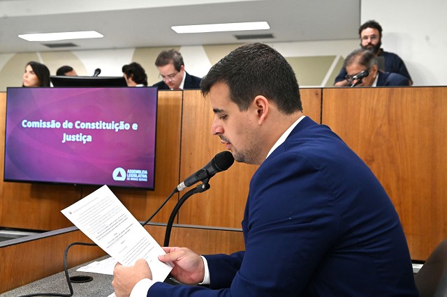 Comissão de Constituição e Justiça - análise de proposições