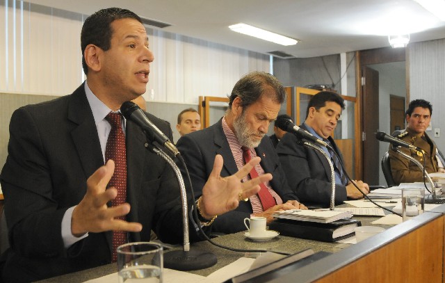 Comissão de Direitos Humanos - esclarecimentos sobre a ocorrência de violação de direitos humanos em Betim