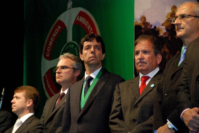 O presidente Dinis Pinheiro, que representou o governador Anastasia no evento, destacou a relação histórica de Minas Gerais com seus recursos naturais