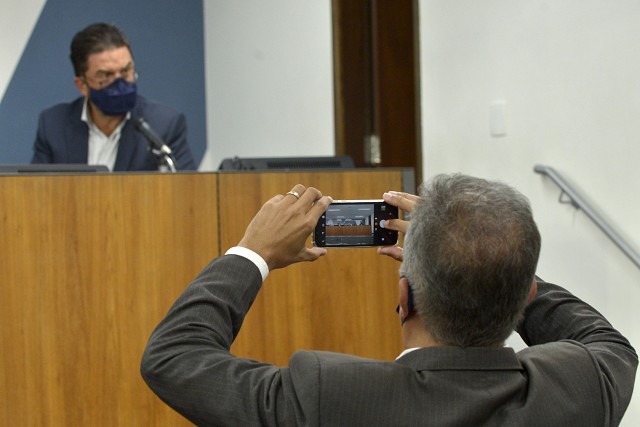 Comissão Extraordinária das Energias Renováveis e Recursos Hídricos - debate sobre o cronograma das obras de extensão da rede de distribuição e novas subestações de plantas solares