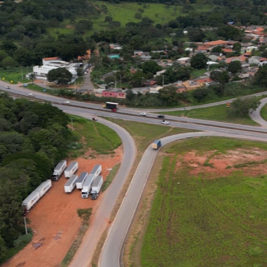 RMBH- Obras no trevo da MG-050, em Juatuba, começam após acidentes e pressão política