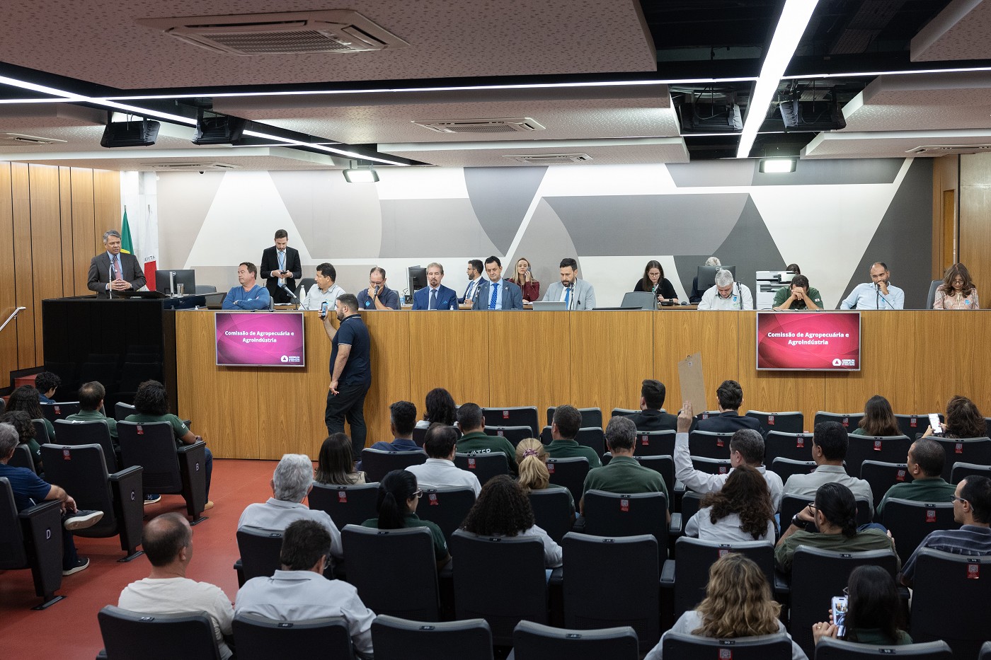 Comissão de Agropecuária e Agroindústria - debate sobre a assistência técnica e extensão rural