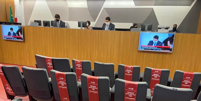 Parlamentares aprovaram 17 requerimentos em reunião da CPI nesta terça (23)