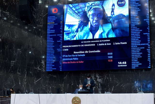 Para Andréia de Jesus, a solução de conflitos não deve ser feita com o uso da força