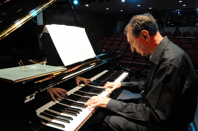 Eduardo Hazan interpretará obras de Mozart, Beethoven e Chopin - Arquivo/ALMG