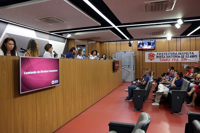 Comissão de Direitos Humanos - debate sobre a demissão de trabalhadores do Samu