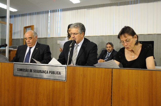 Visita ao chefe do Detran foi aprovada pela comissão em reunião nesta quarta (29)