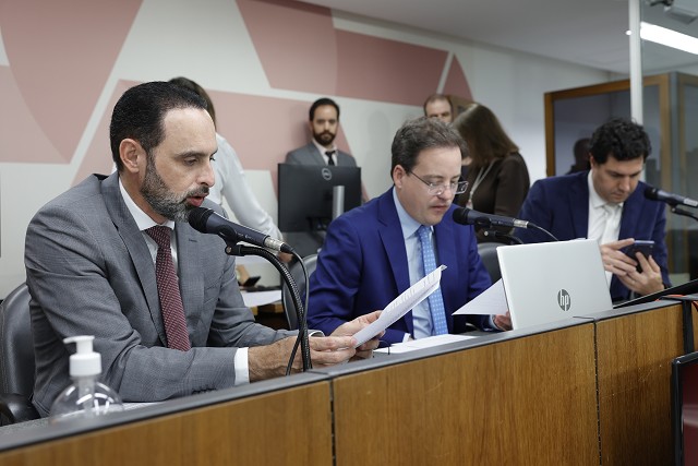 Comissão de Transporte, Comunicação e Obras Públicas - análise de proposições