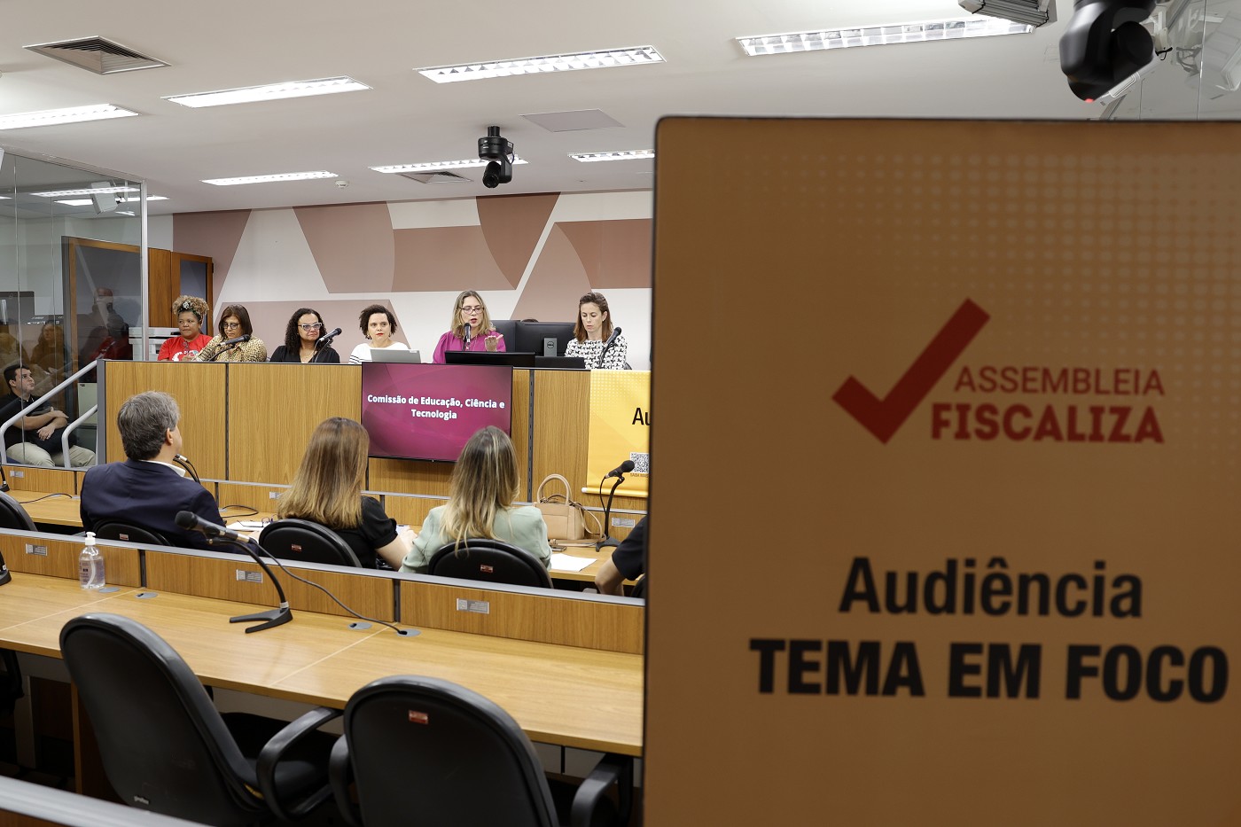 Assembleia Fiscaliza - Tema em Foco - 2025-2026 - Comissão de Educação, Ciência e Tecnologia