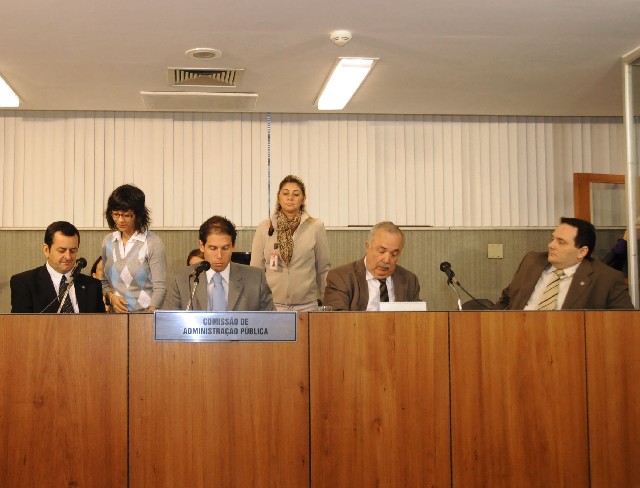 Deputados opinaram pela aprovação do PLC 37 em sua forma original