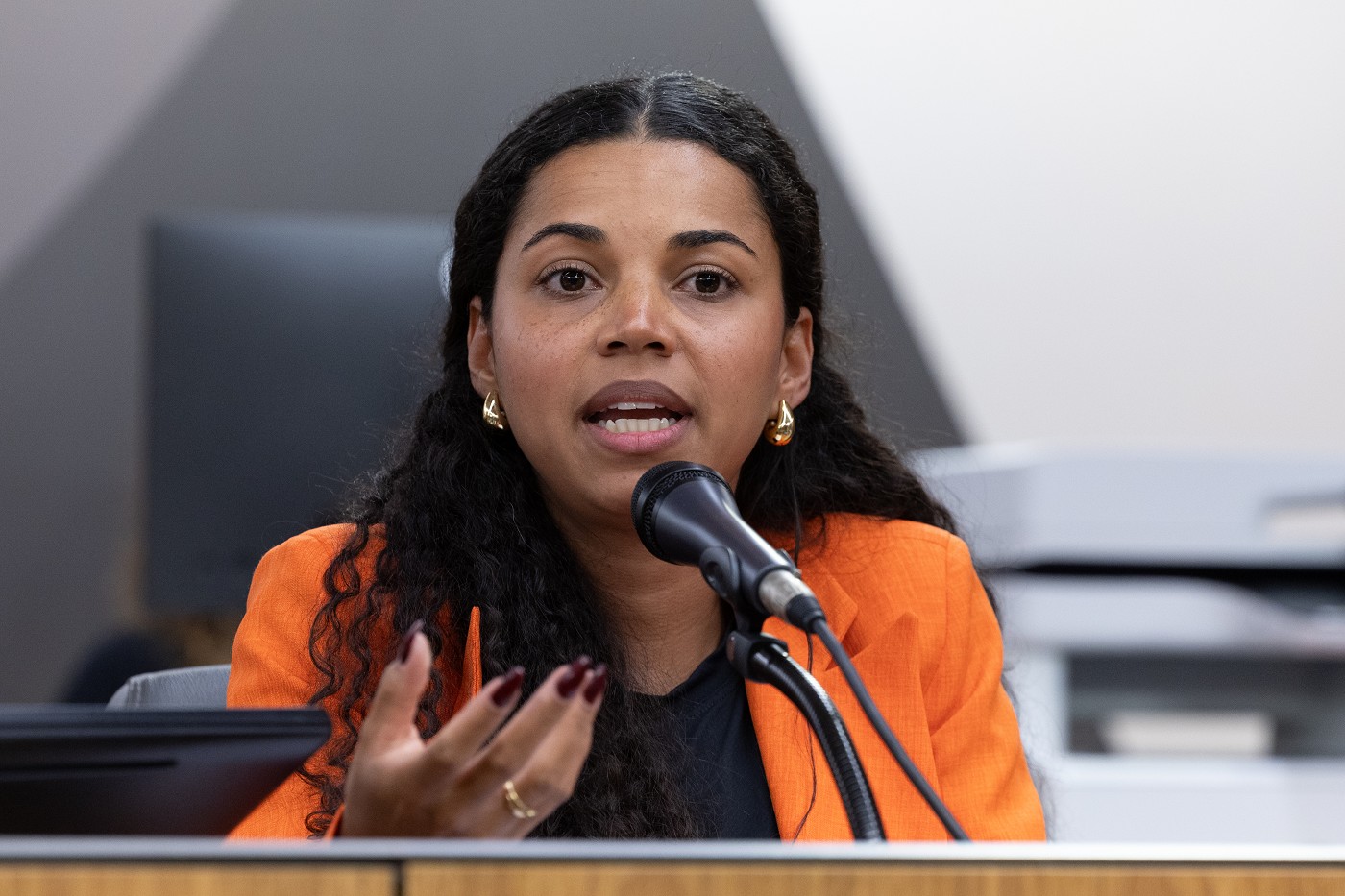 Comissão de Prevenção e Combate ao uso de Crack e outras Drogas - debate sobre a inter-relação entre o tráfico de drogas, o tráfico nacional e internacional de pessoas e a exploração sexual de crianças e adolescentes