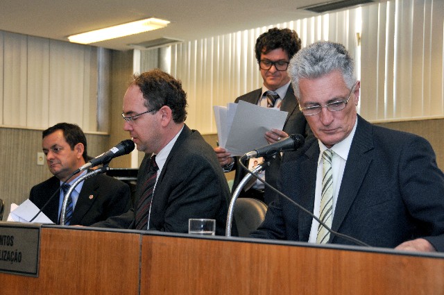 Foram aprovados cinco requerimentos de audiências públicas