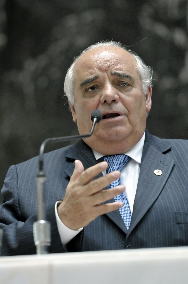 Dalmo Ribeiro Silva pediu ao governador melhorias na MG-290