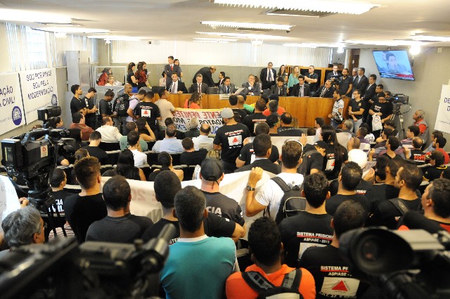 Comissão de Segurança Pública debateu proposta de modernização da Polícia Civil, apresentada em projeto de lei federal