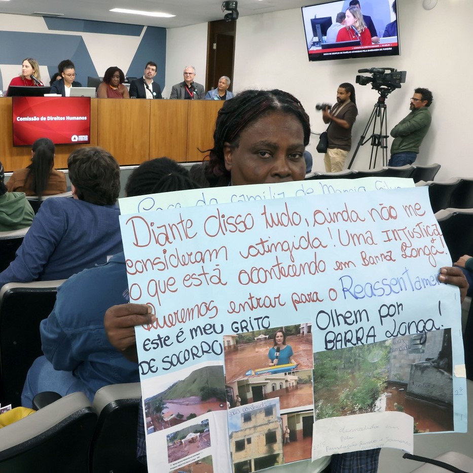 Comunidade atingida pelo desastre de Mariana sofre ameaça de despejo